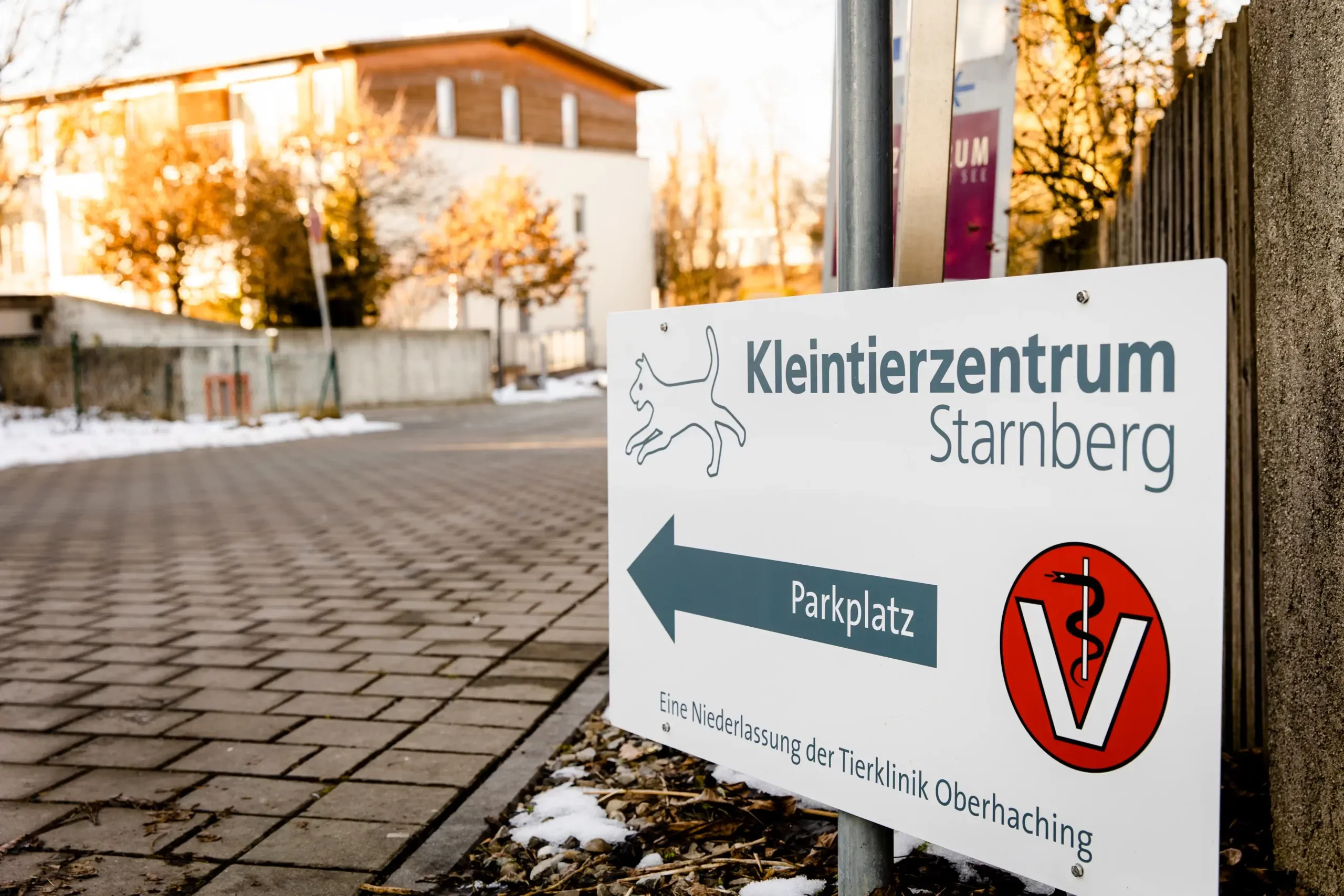 kleintierzentrum-starnberg-impressionen-parkplatz